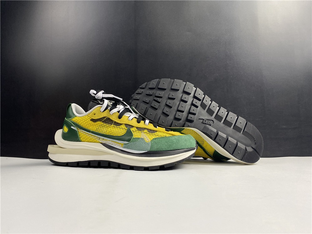sacai x Nike VaporWaffle Tour Yellow CV1363-700